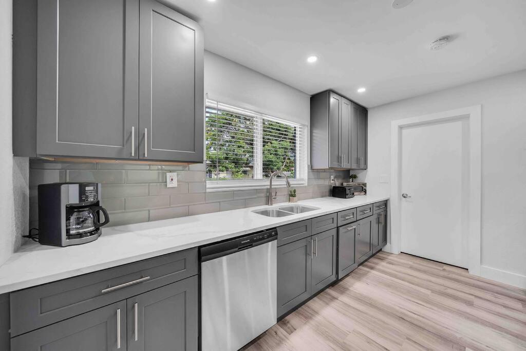 Sweet Escape 5 Br/2Ba Min From Airport And Beach Fort Lauderdale Ngoại thất bức ảnh